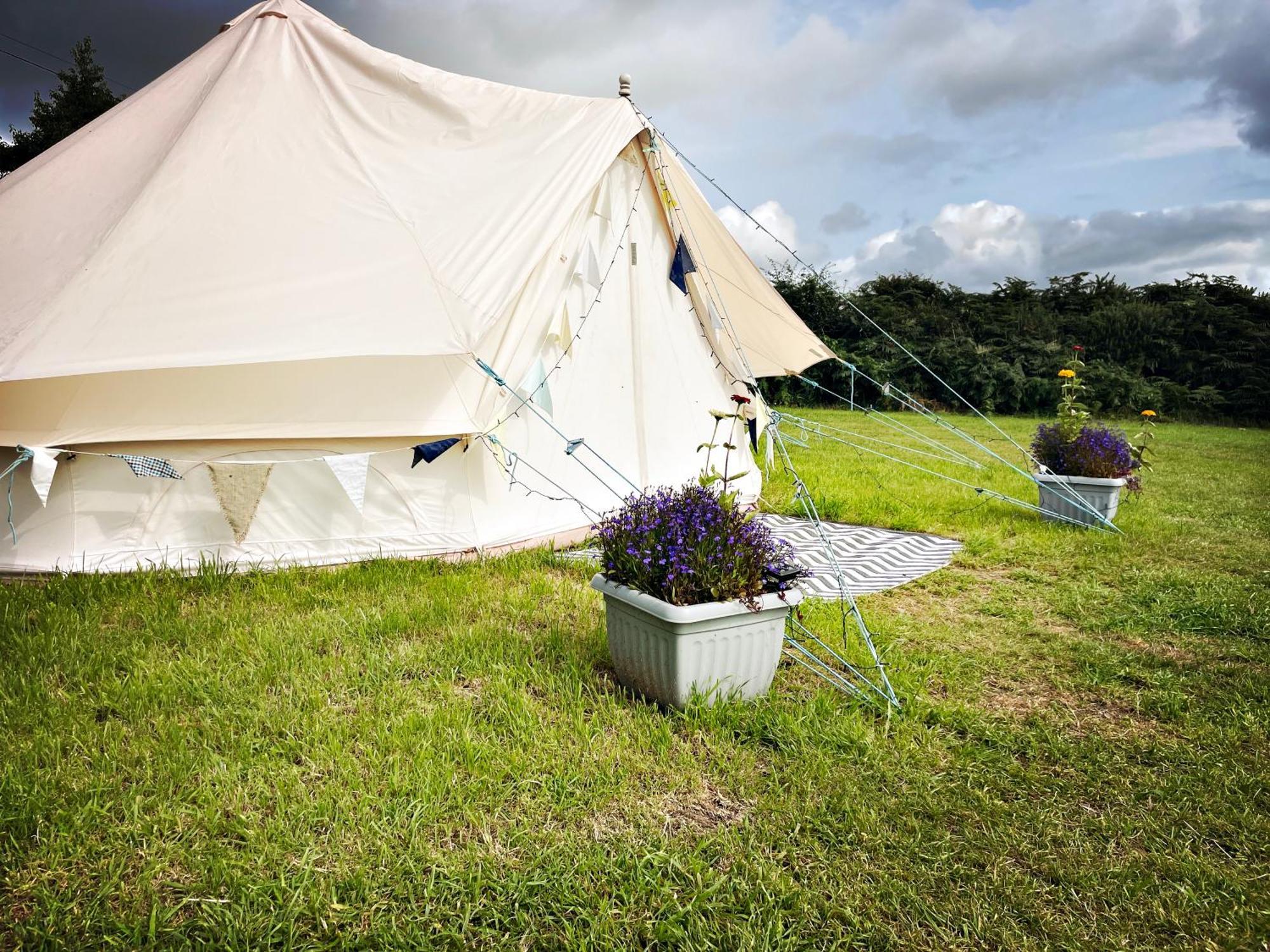 Trevena Cross Glamping & Camping 헬스턴 외부 사진