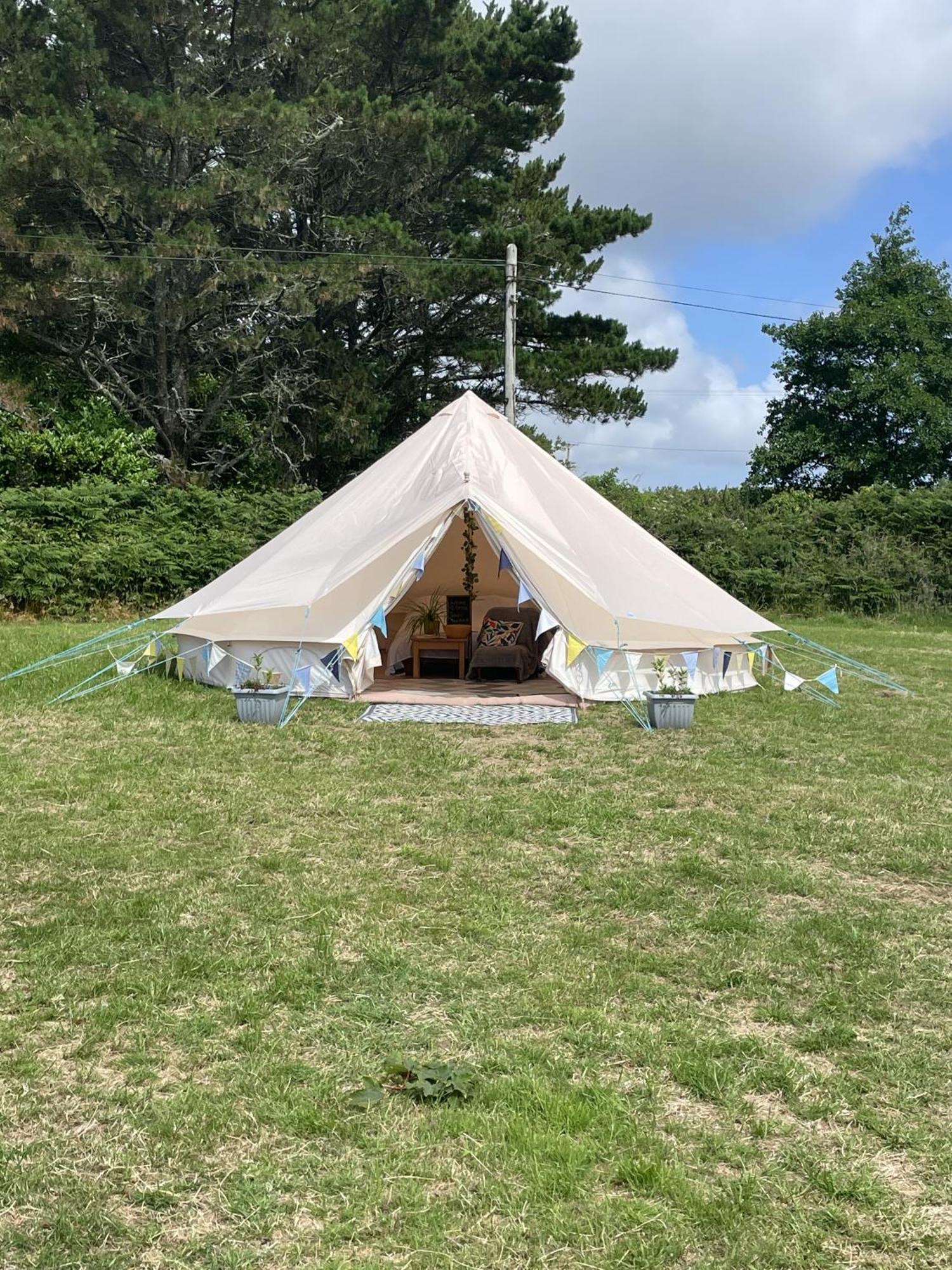 Trevena Cross Glamping & Camping 헬스턴 외부 사진